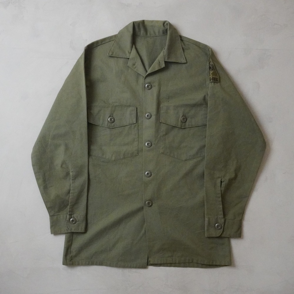 Vintage US Military OG-507 Utility Shirt Small Green 1st Armored Old Ironsides